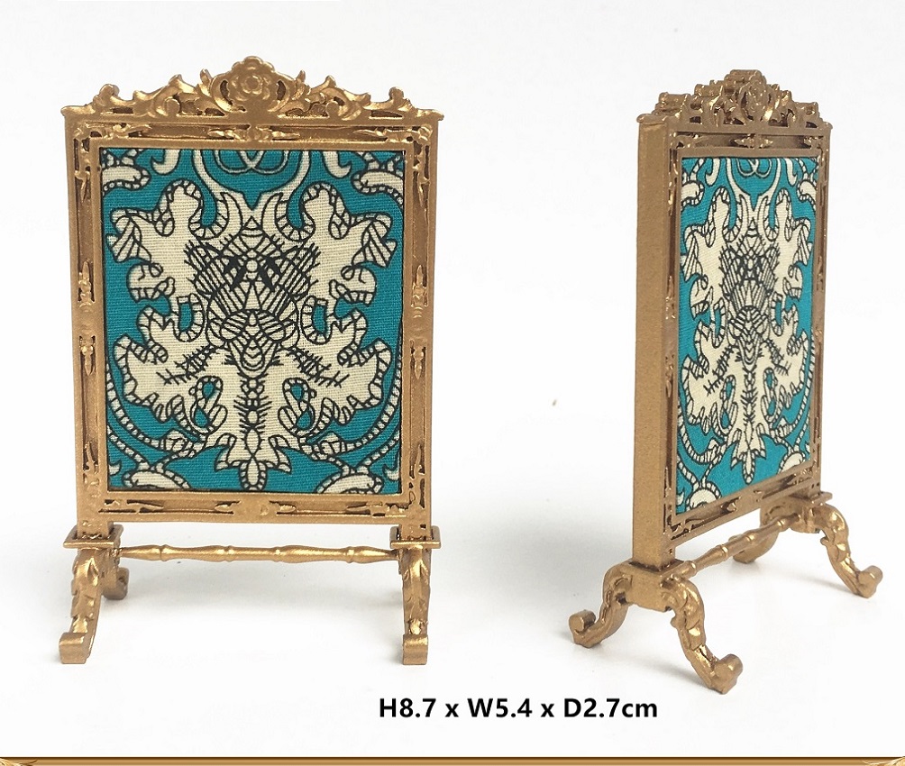 Late Victorian fire screen dating to c.1880-gold
