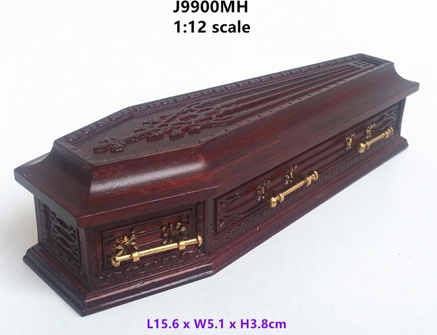 Coffin with solid top-mahogany